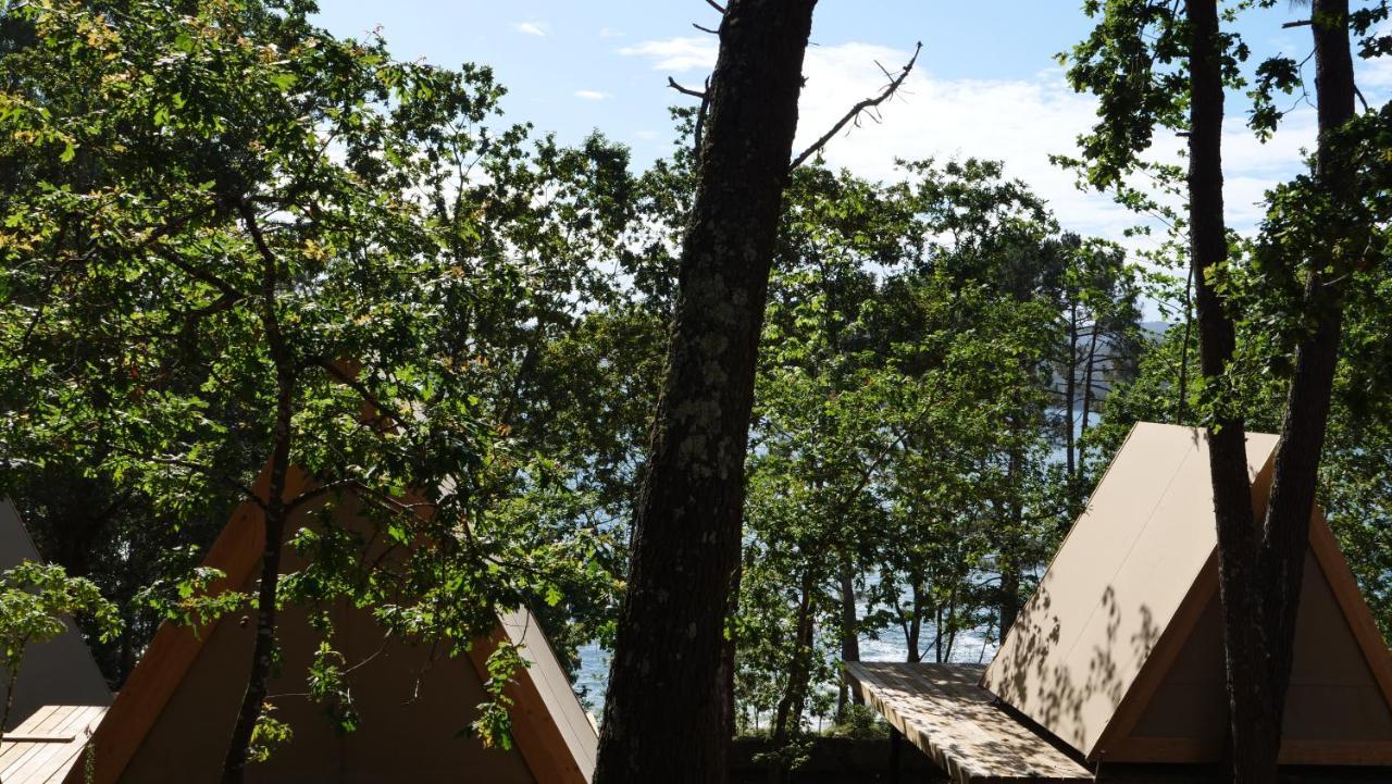 Отель Amaraxe Ecoglamping Миньортос Экстерьер фото