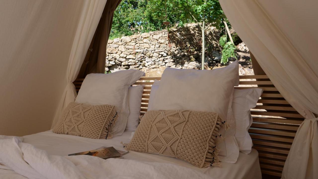 Отель Amaraxe Ecoglamping Миньортос Экстерьер фото